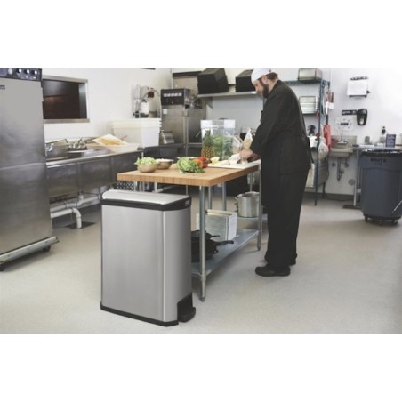 Poubelle inox 90 litres pédale latérale RUBBERMAID