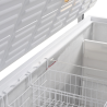 Positionnement du panier en islan Blanc dans les modèles de congélateurs coffre TEFCOLD Positionnement du panier en islan Blanc dans les modèles de congélateurs coffre TEFCOLD